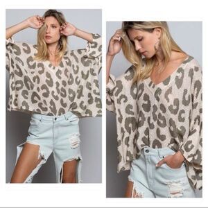 POL Animal Print lightweight Sweater